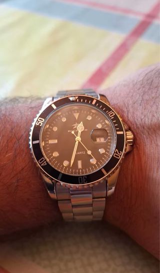 Reloj RICECO verde y negro