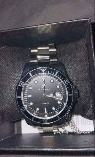 Reloj RICECO verde y negro