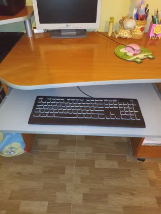 Escritorio para ordenador