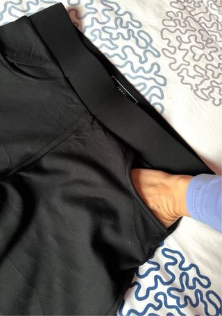 Leggings negros con bolsillos