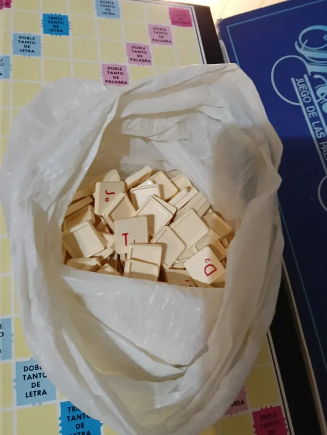 Intelect Juego de Palabras Cruzadas CEFA