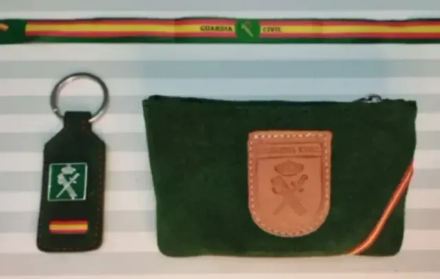 REBAJA: SET MONEDERO Y LLAVERO GC- REGALO PULSERA