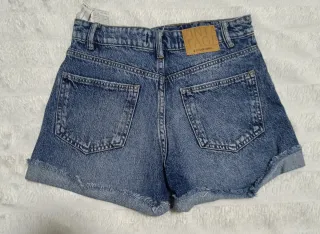 Shorts vaqueros Stradivarius