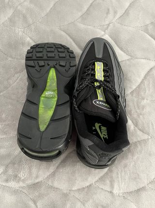 Nike Air Max 95 Negro/Gris