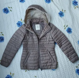 Plumífero ligero Esprit beige/dorado