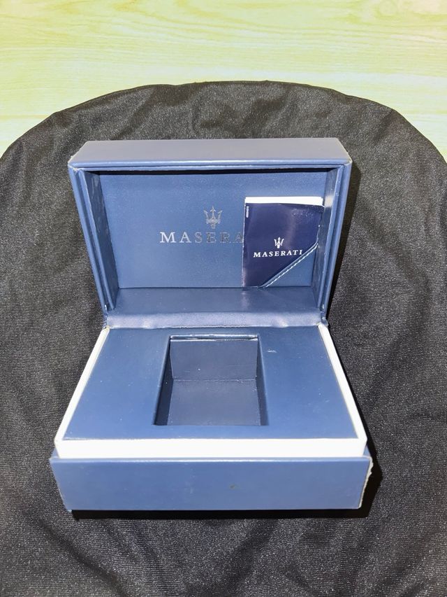 Caja Maserati