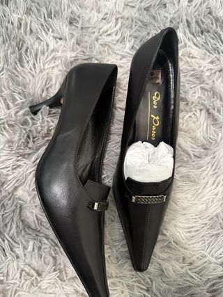Zapatos de tacón Dos Pasos piel genuina negros