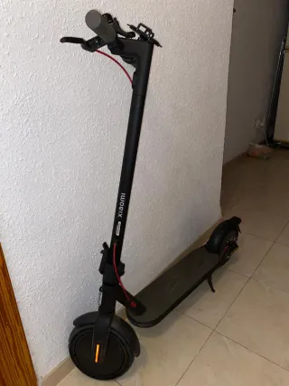 Xiaomi Electric Scooter 4 + Factura