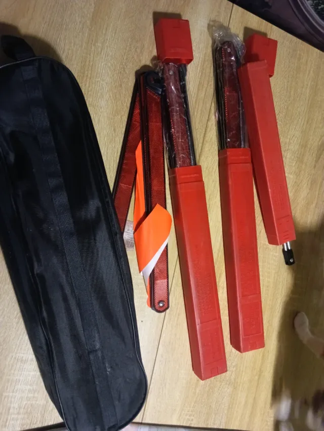 Triángulos de señalización con bolsa