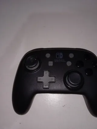 Mando Nintendo Switch Pro Mini