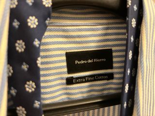 Camisa y corbata Pedro del Hierro