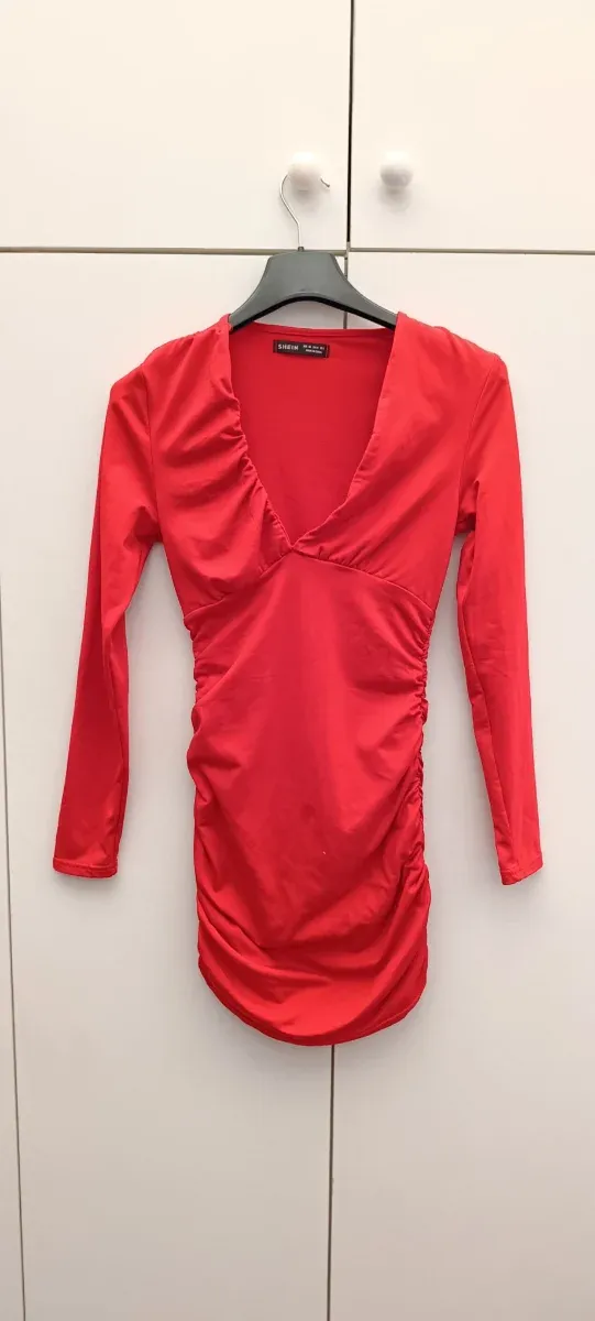 Vestido SHEIN Rojo Talla XS