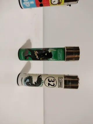 Pack 46 • 4 Accendini Clipper Assortiti