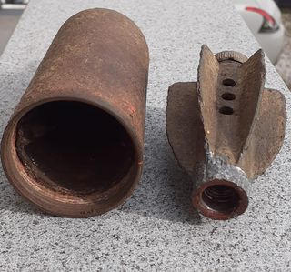 Mortaio inglese 2 pollici WW2 da scavo inerte