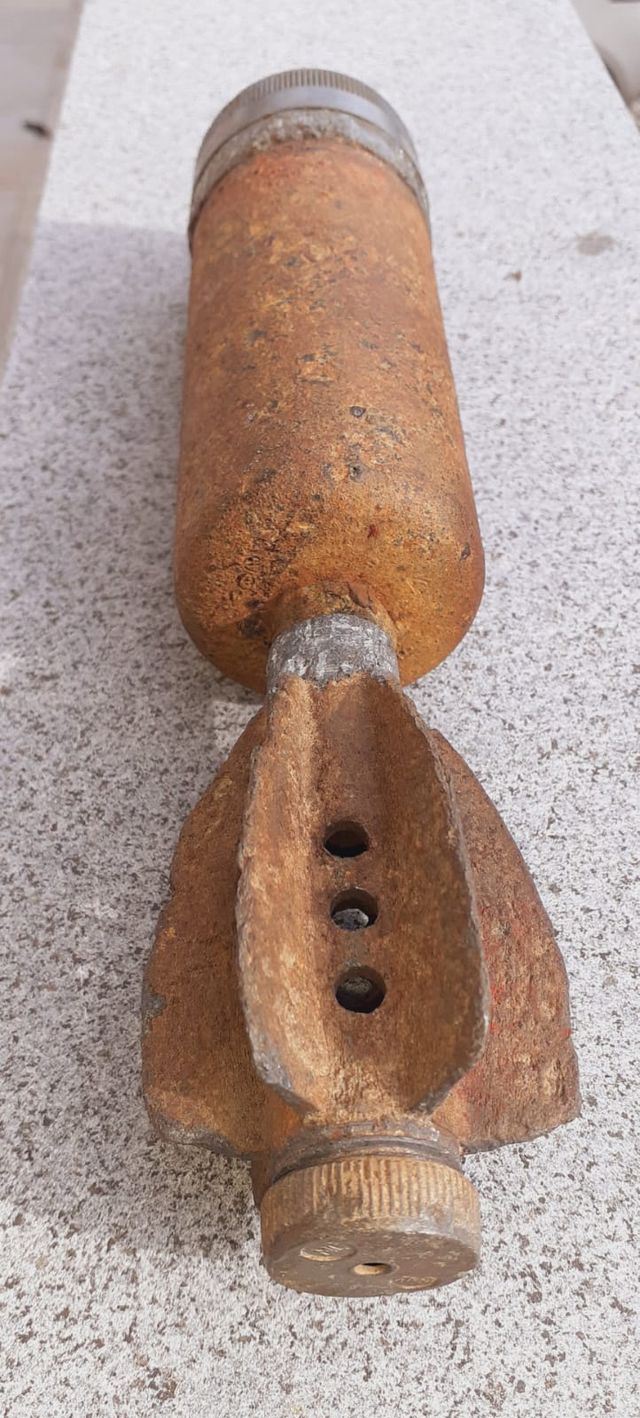 Mortaio inglese 2 pollici WW2 da scavo inerte