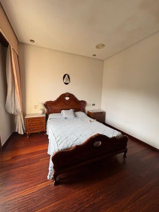 Dormitorio completo madera