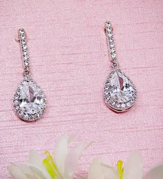 Pendientes lágrima de circonitas oro rosa o plata