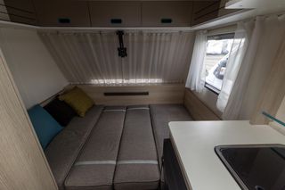 Caravana Adria Aviva 370 DD