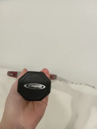 Raqueta de Tenis Roja y Plateada