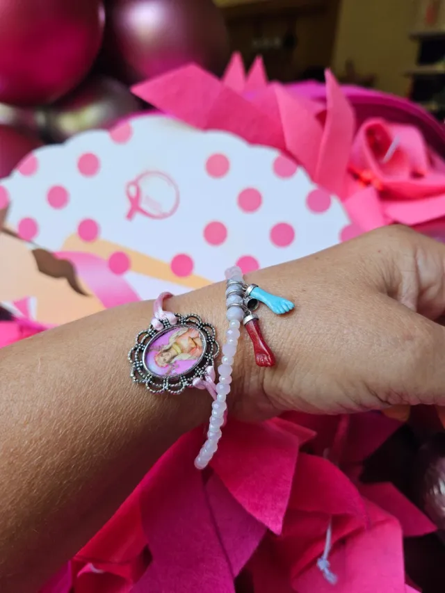 Pulseras Artesanales Lazo Rosa