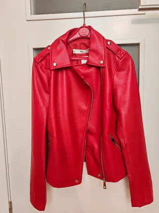 Cazdora biker roja Mango