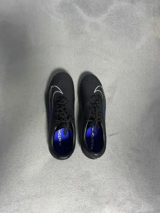 Botas de fútbol Nike Phantom