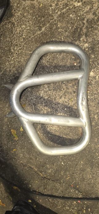 Defensa Delantera LTZ 400