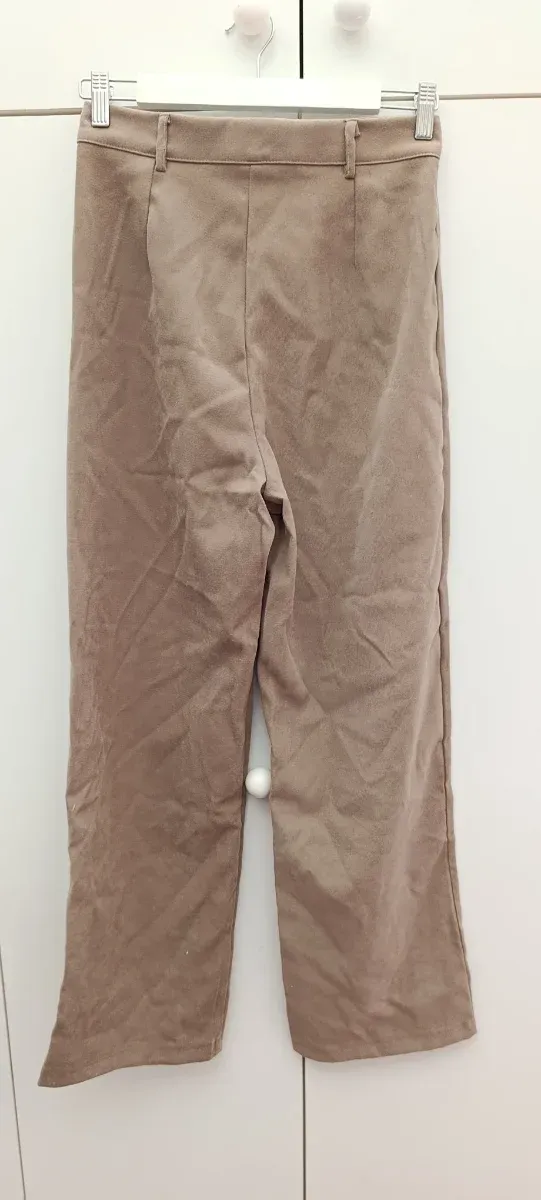 Pantalones beige mujer