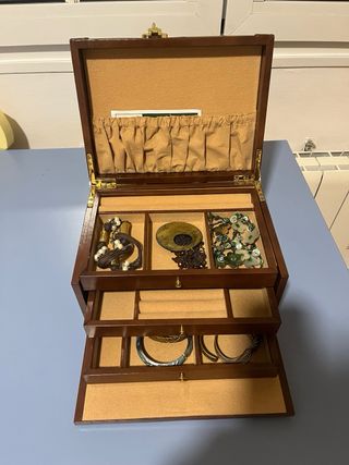 Joyero grande de piel marrón