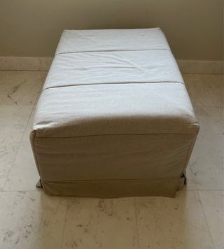 Puff cama con funda beige