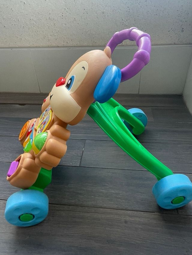 Andador Perrito Fisher-Price Ríe y Aprende