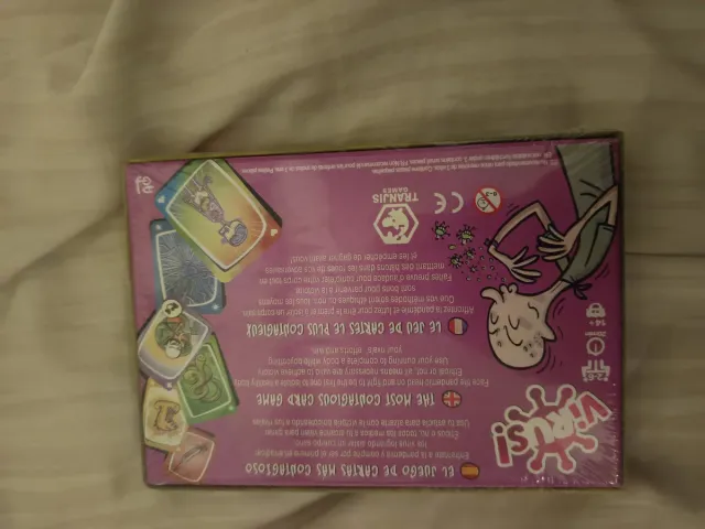 Juego de cartas Virus!