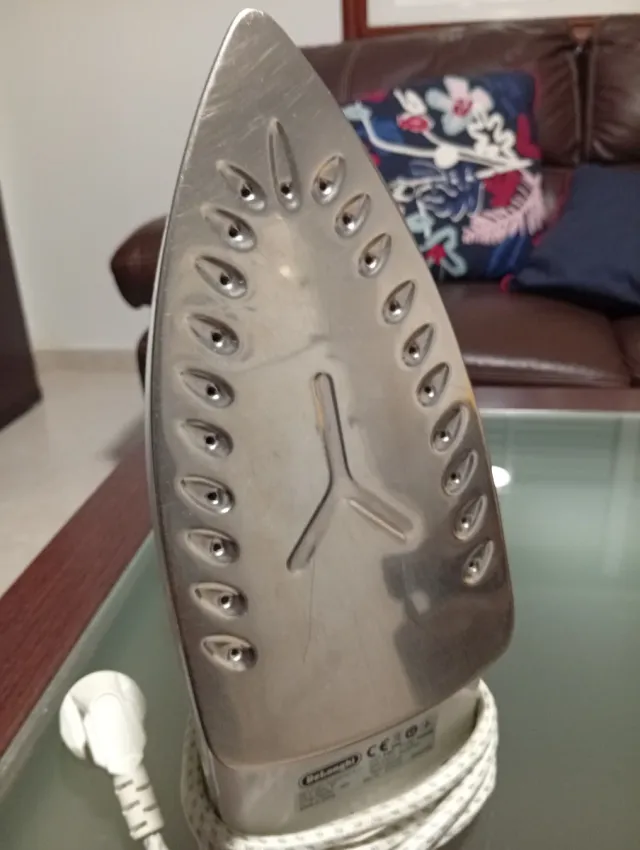 Plancha de vapor DeLonghi Easy Compact