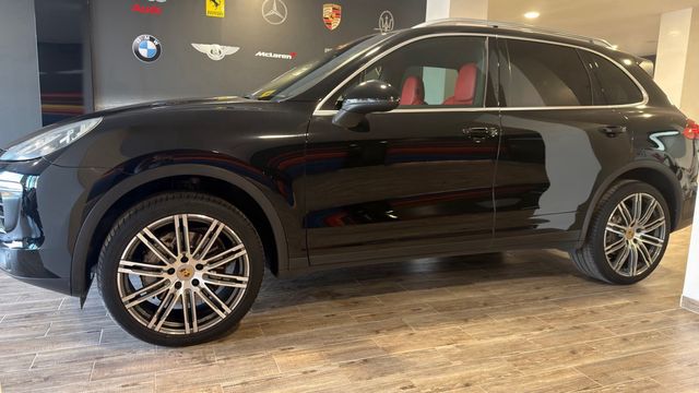 Porsche Cayenne S 2016