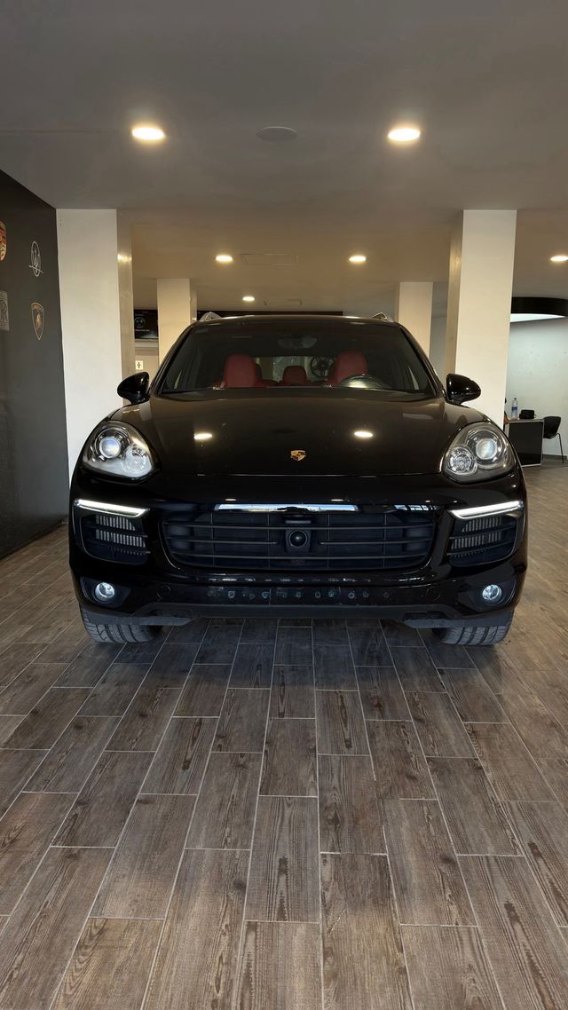 Porsche Cayenne S 2016