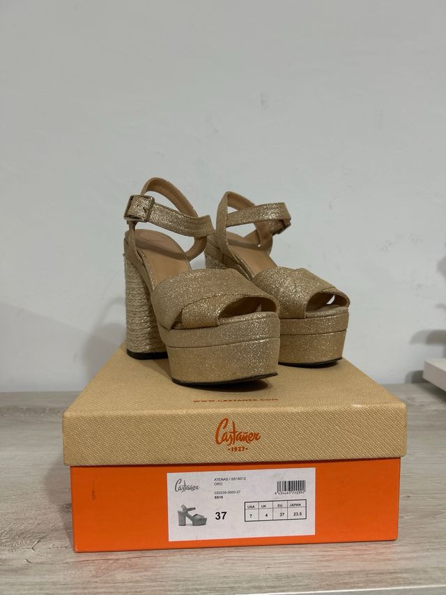 Sandalias Castañer Doradas Plataforma. Atenas Oro