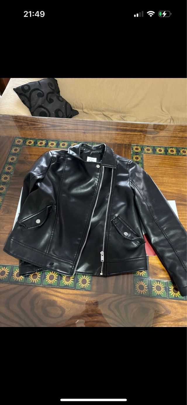 Cazadora cuero niña