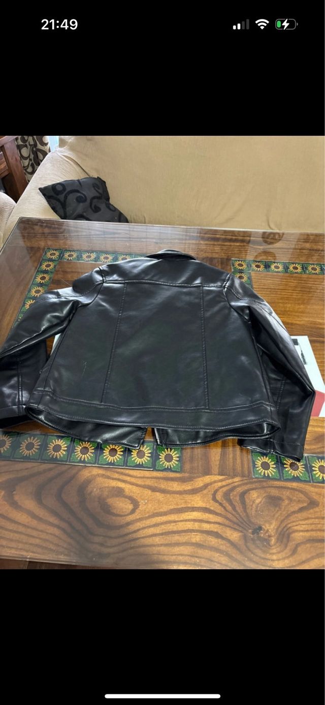 Cazadora cuero niña