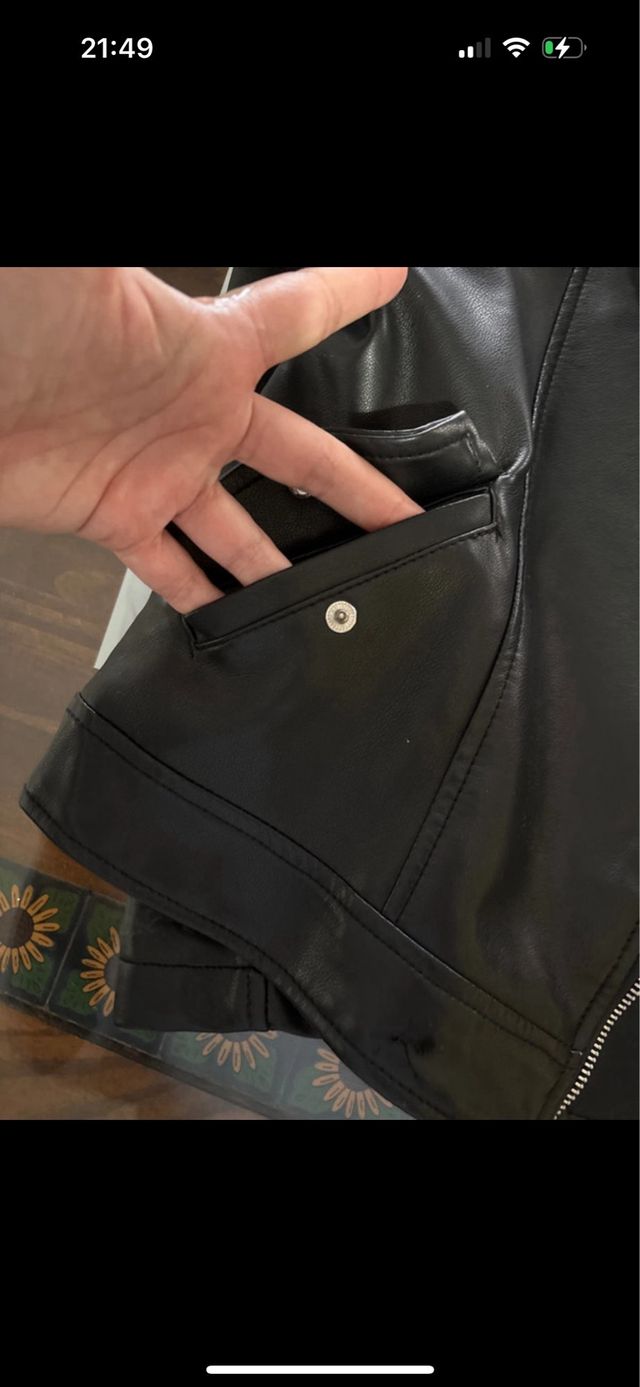 Cazadora cuero niña