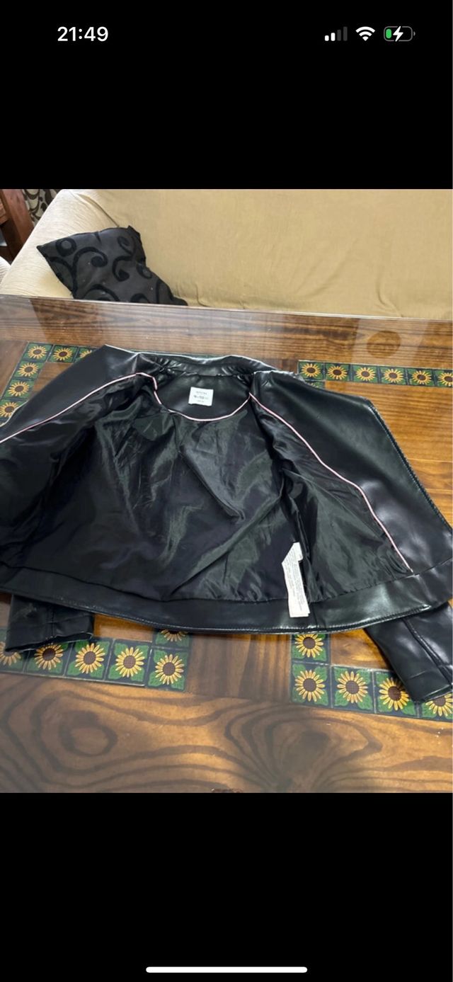 Cazadora cuero niña