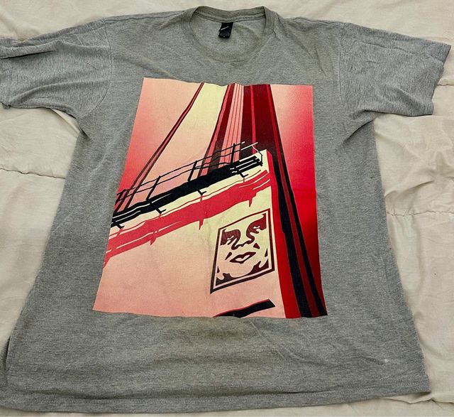 Camiseta Obey Estampada Talla L