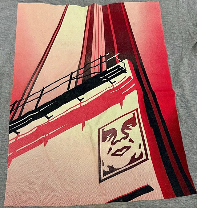 Camiseta Obey Estampada Talla L