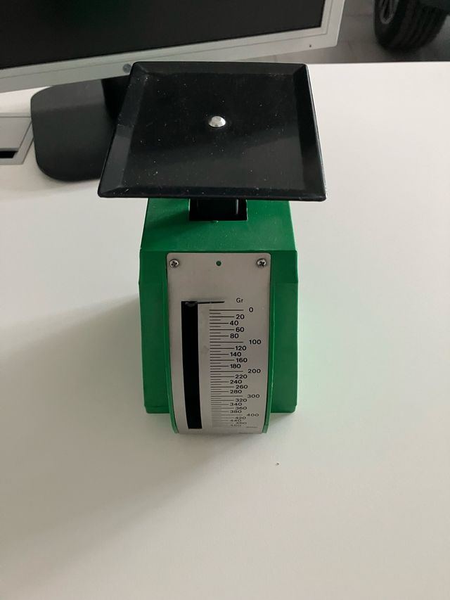 Báscula de precisión para cartas