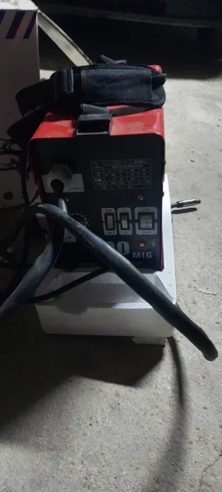 Soldadora MIG 200w