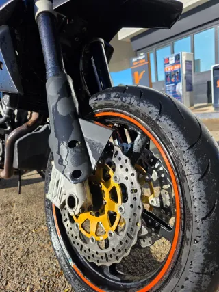 KTM 990 SUPERMOTO año 2010