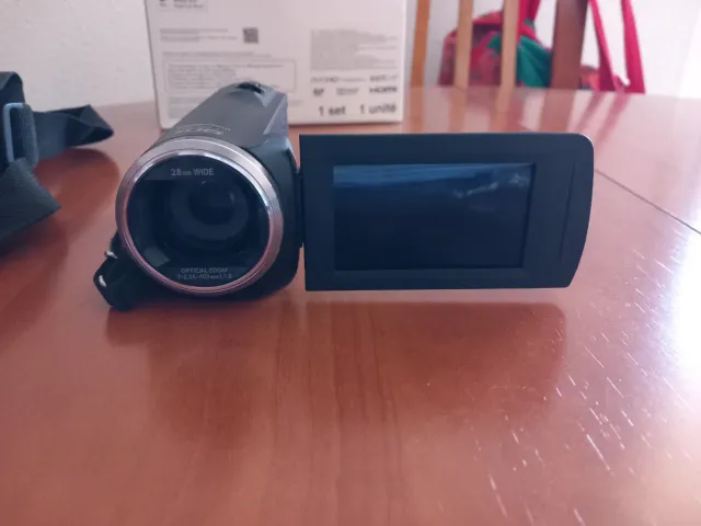 Cámara Vídeo Panasonic HC-V180 + Funda