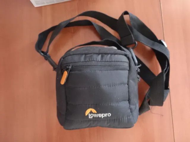 Cámara Vídeo Panasonic HC-V180 + Funda