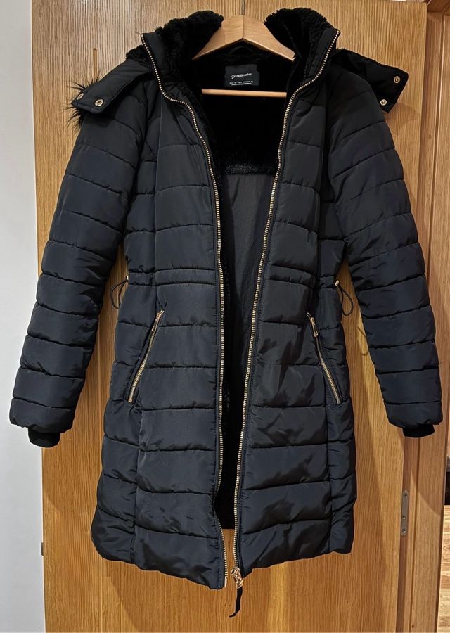Abrigo acolchado negro mujer