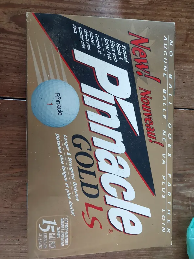 Pinnacle Gold LS Golf Balls (15 Pack)