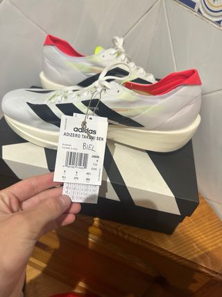 Adidas Adizero Takumi Sen 11